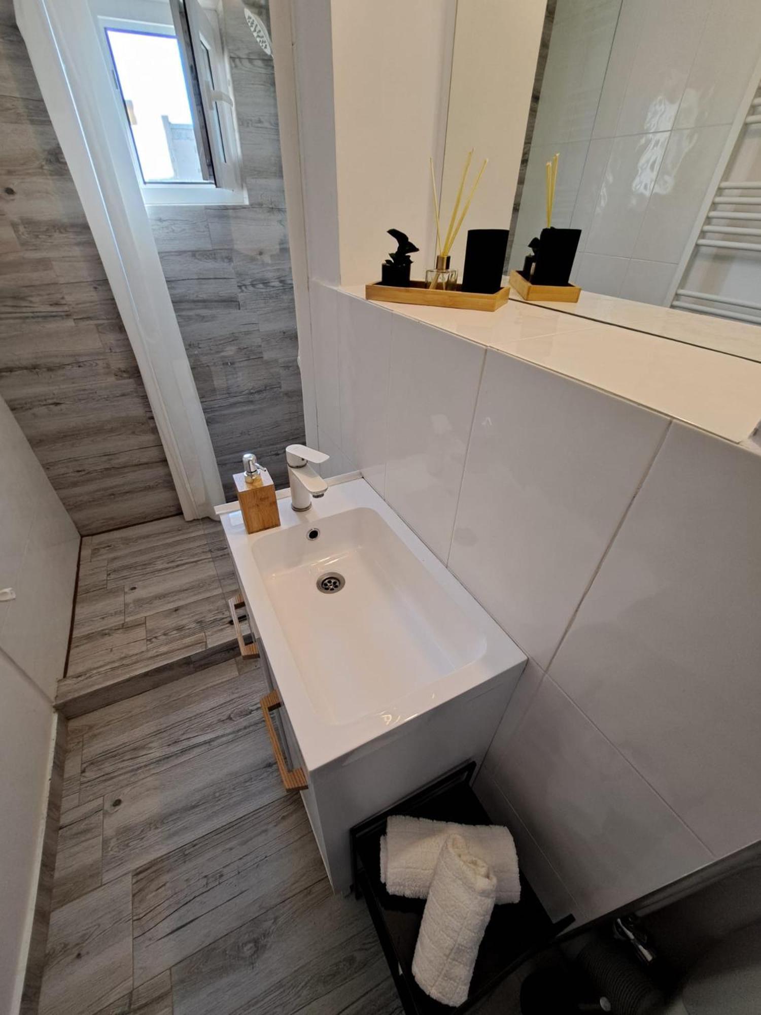 Station'S Loft Leilighet Iasi Eksteriør bilde